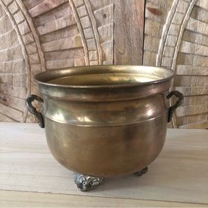 Vintage Brass Planter Pot Solid Floral 2 Handles & 3 Feet Great Patina 5x6.5”